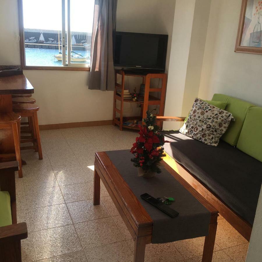 Apartamentos Bahía La Restinga Bagian luar foto